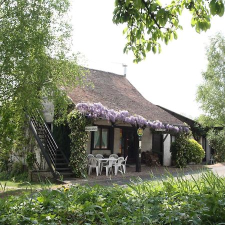 Bed and Breakfast La Marechalerie Monthodon Zewnętrze zdjęcie