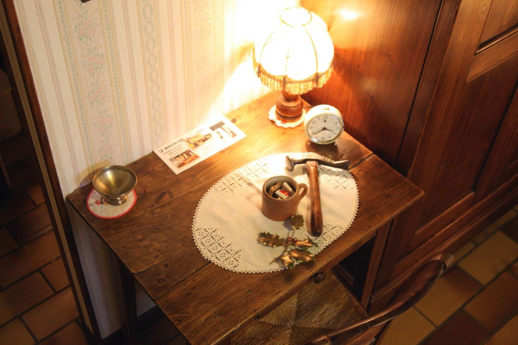 Bed and Breakfast La Marechalerie Monthodon Zewnętrze zdjęcie