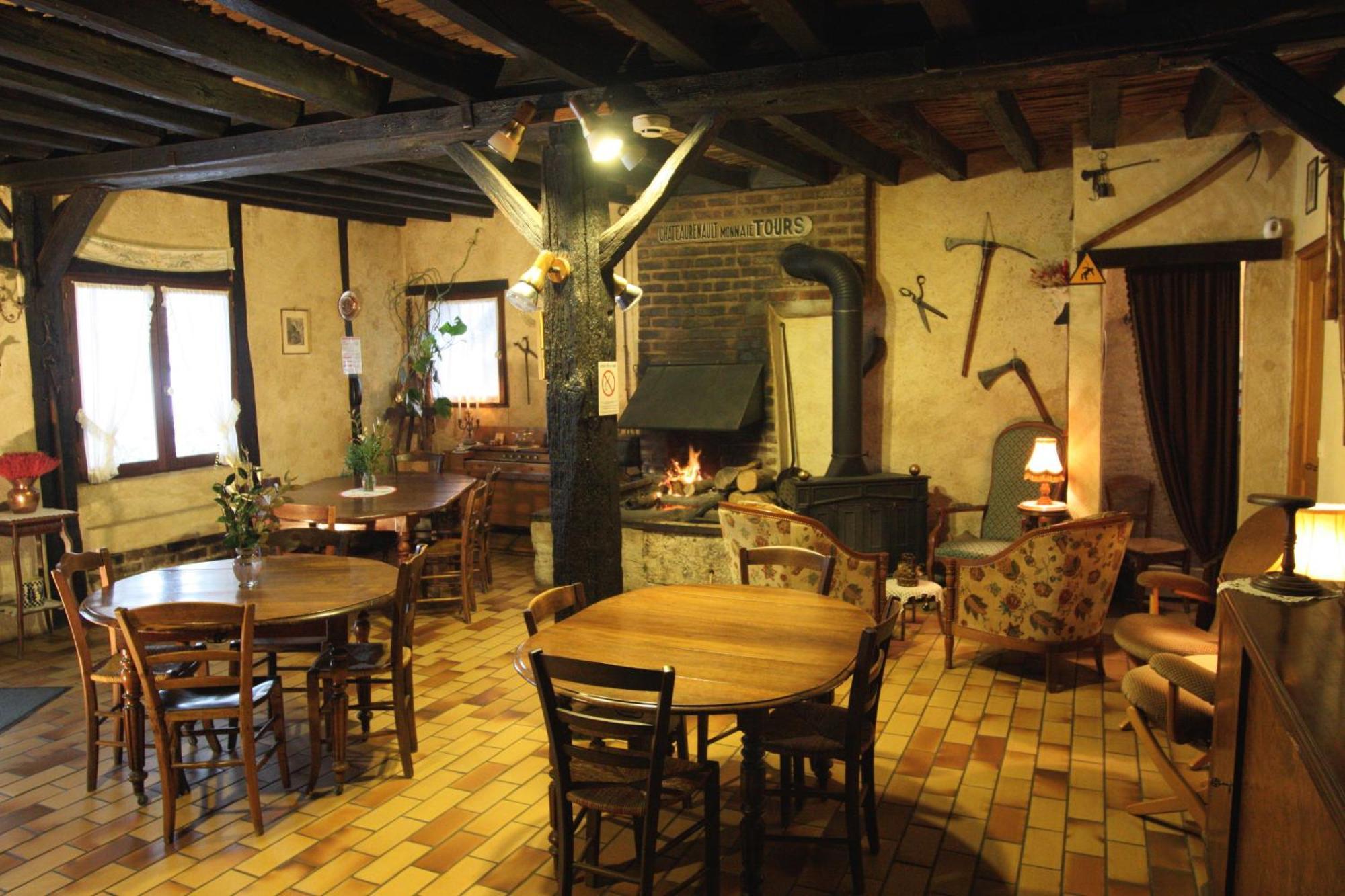 Bed and Breakfast La Marechalerie Monthodon Zewnętrze zdjęcie