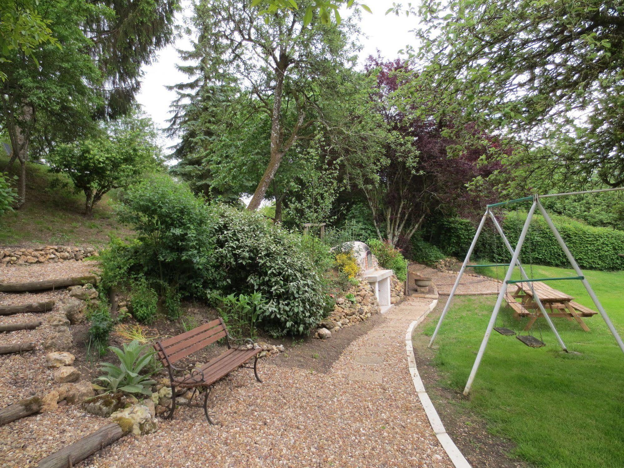 Bed and Breakfast La Marechalerie Monthodon Zewnętrze zdjęcie